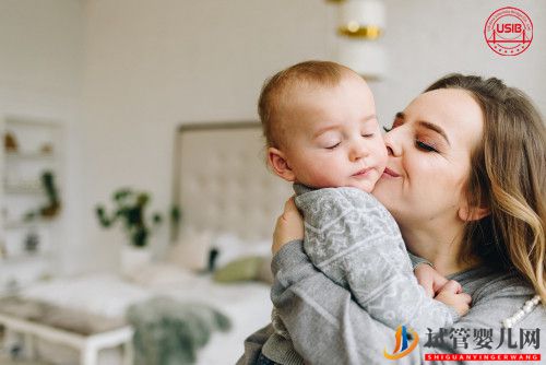 掀开美国试管婴儿比自然受孕更聪明(图1) 掀开美国试管婴儿比自然受孕更聪明(图1)