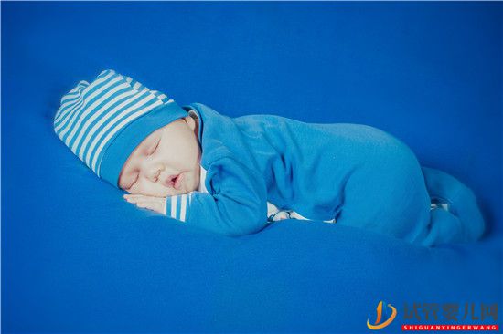 美国试管婴儿发生抽筋正常吗(图1) 美国试管婴儿发生抽筋正常吗(图1)