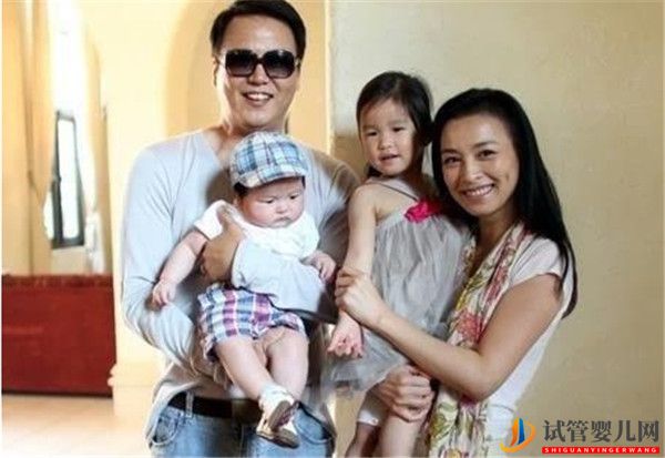 通过试管婴儿技术受孕的女明星有哪些呢(图1) 通过试管婴儿技术受孕的女明星有哪些呢(图1)