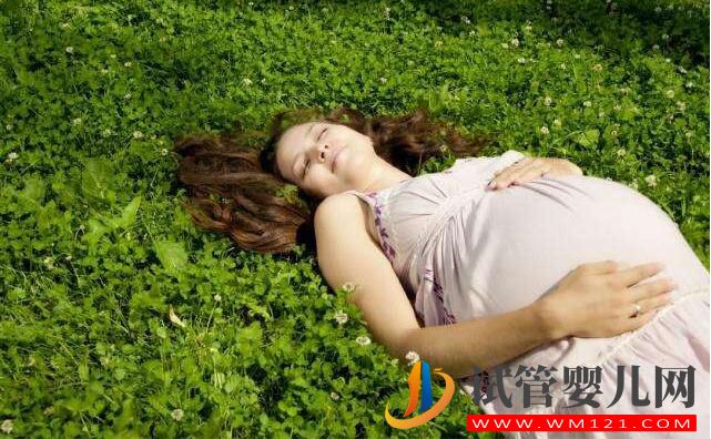 女性40岁适合做试管婴儿吗?做试管需要注意什么(图2) 女性40岁适合做试管婴儿吗?做试管需要注意什么(图2)